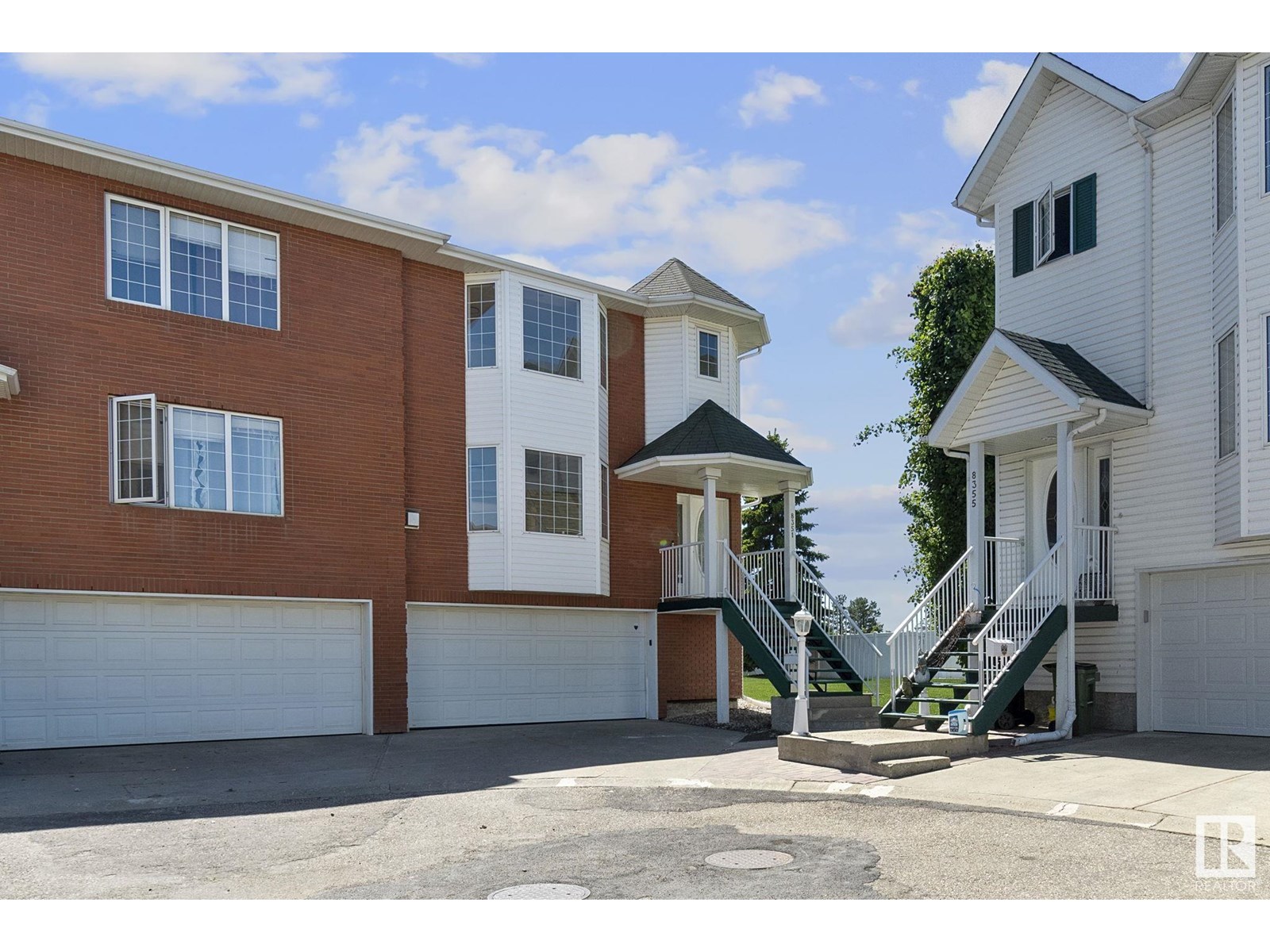 160 Av Nw Unit 8351, Edmonton, AB T5Z 3G9