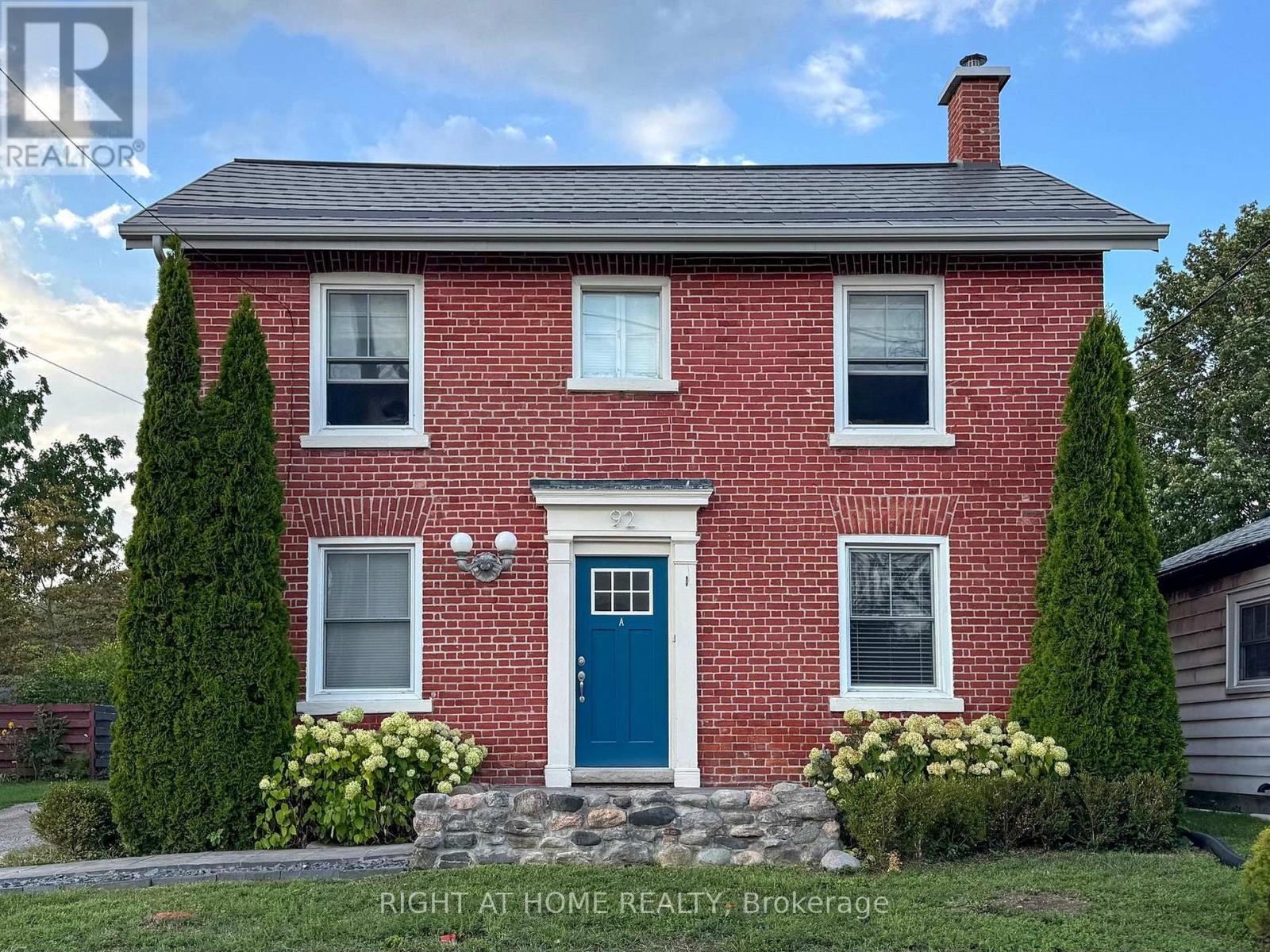 92 Orange St, Cobourg, ON K9A 2L3