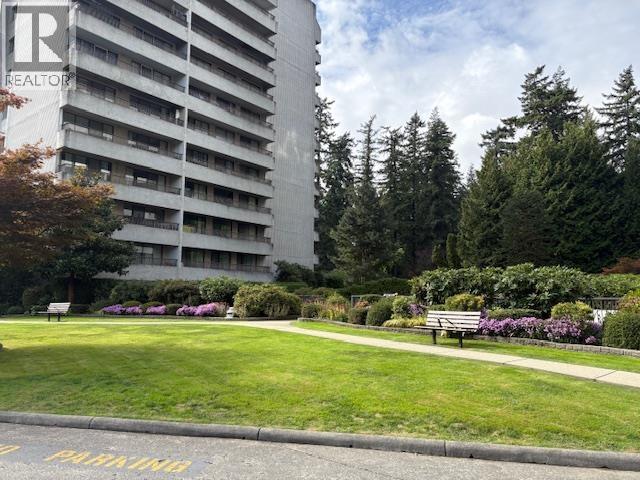 4194 Maywood Street Unit 203, Burnaby, BC V5H 4E9