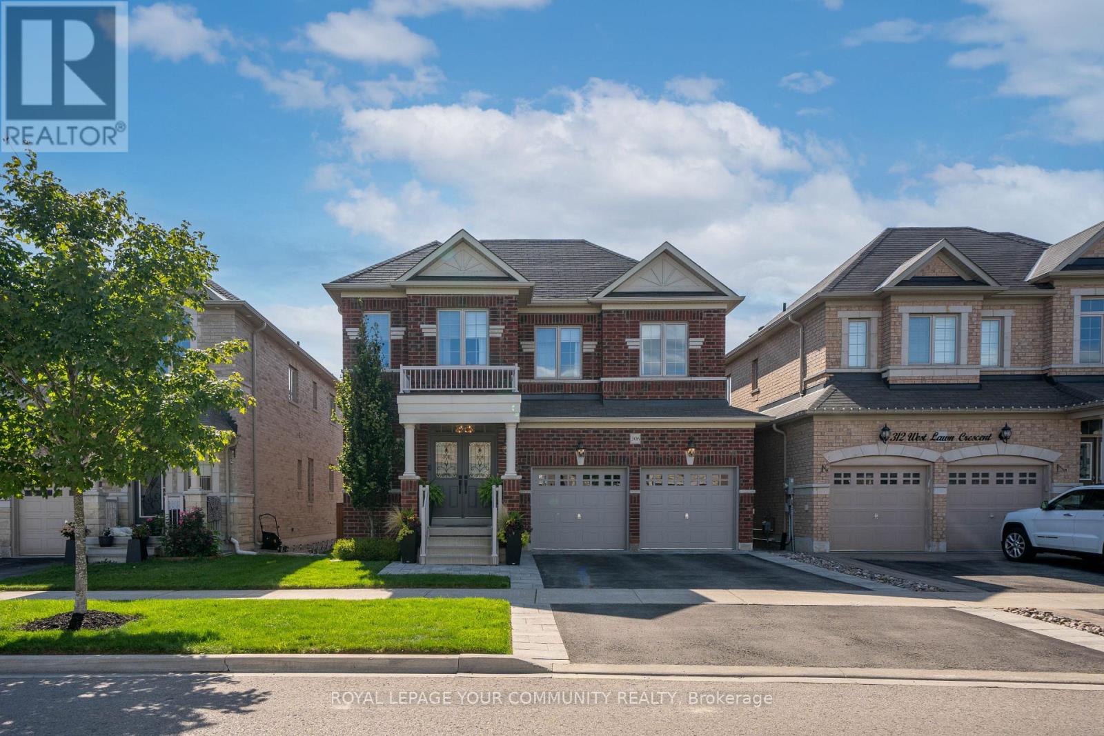 306 W Lawn Cres, Whitchurch-Stouffville, ON L4A 0B3