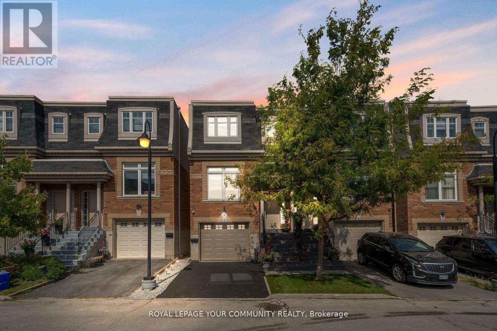 5 8032 Kipling Ave, Vaughan, ON L4L 2A1