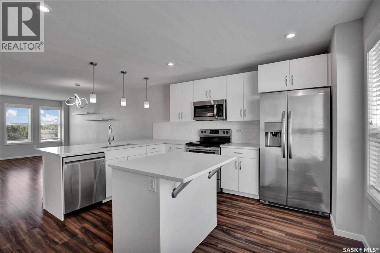 4166 Brighton Cir, Saskatoon, SK S7V 0M2