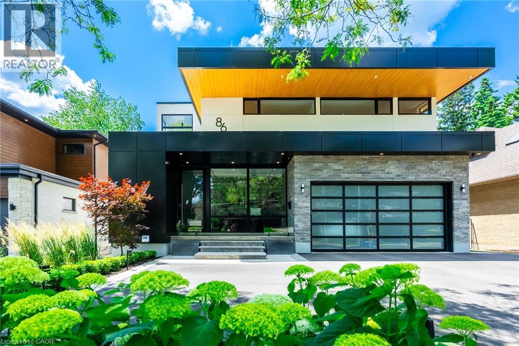 86 Valleyview Dr, Hamilton, ON L9G 2A6