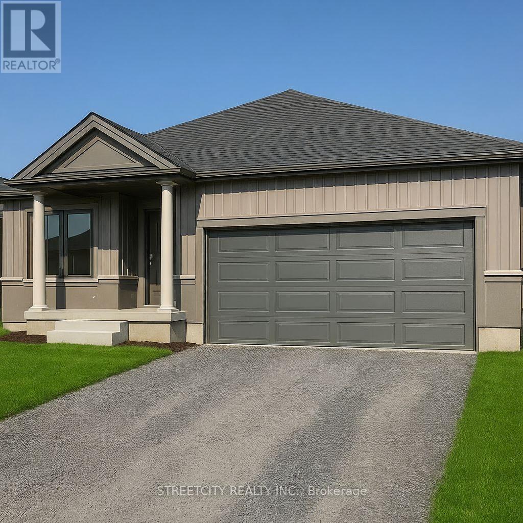 32 Bounty Ave, Thorold, ON L2V 0B7