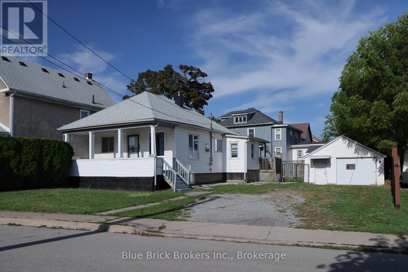 5171 Mcglashan Cres, Niagara Falls, ON L2E 3X2