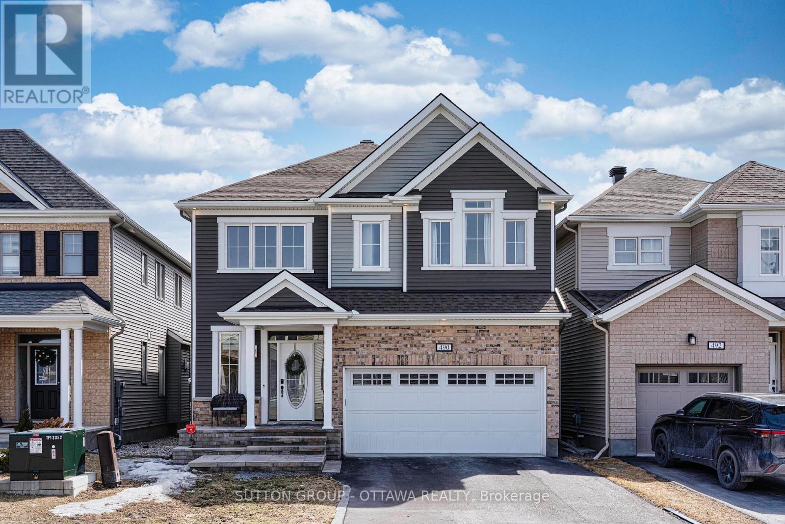 490 Alcor Ter, Ottawa, ON K2J 6S9