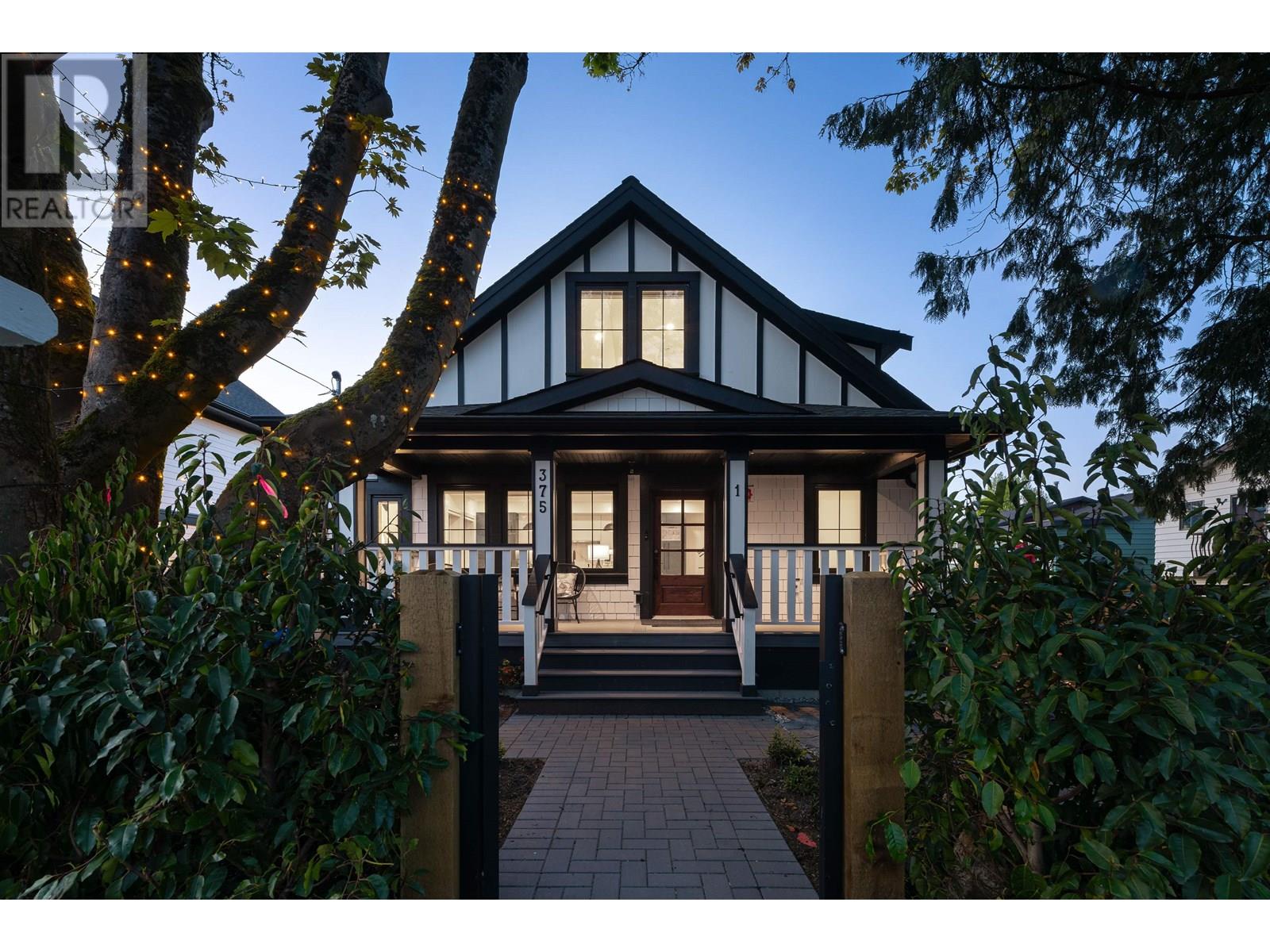 375 E 33rd Avenue Unit 1, Vancouver, BC V5V 2Z8