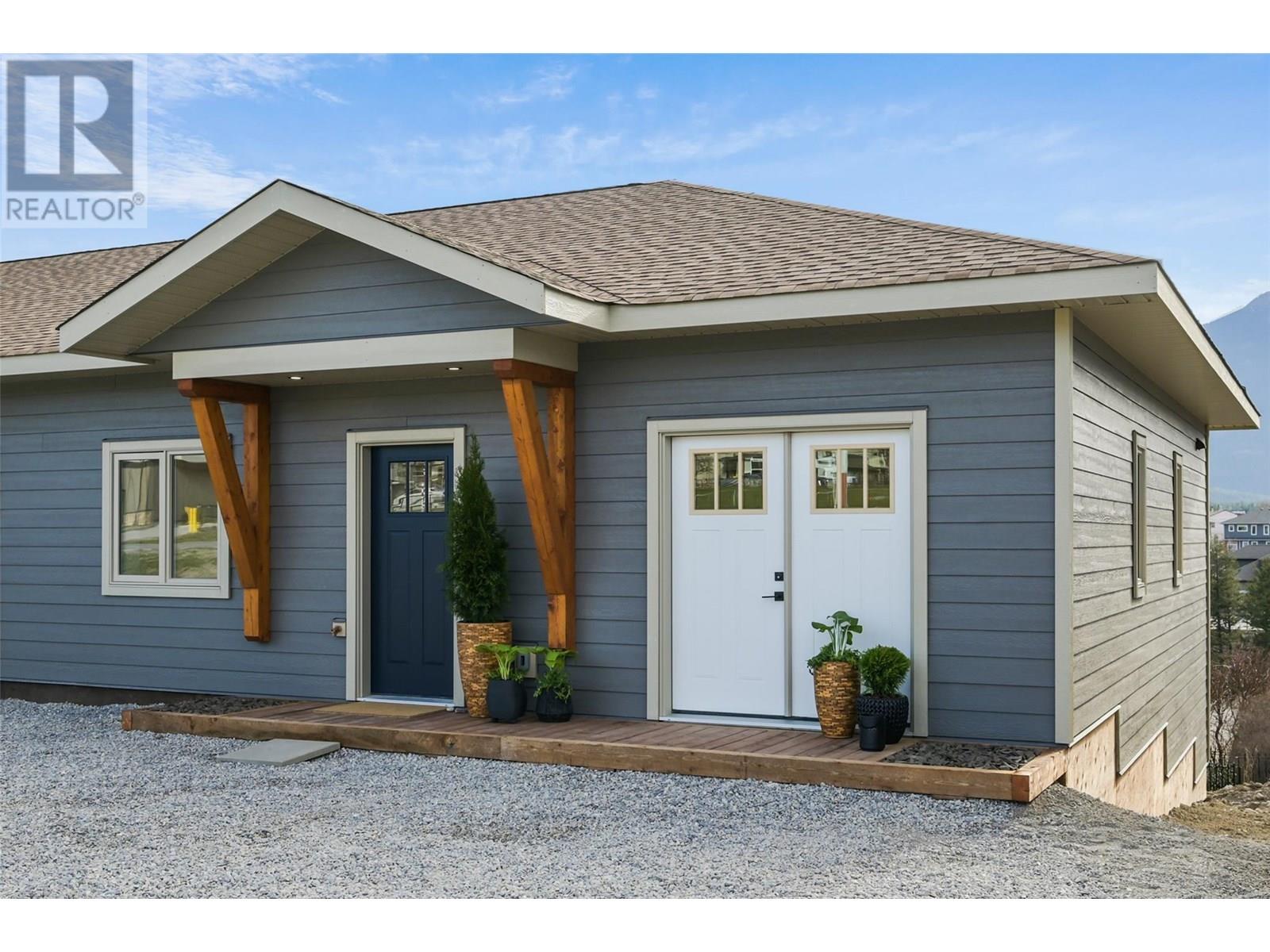 10 Avenue Unit 735, Invermere, BC V0A 1K0