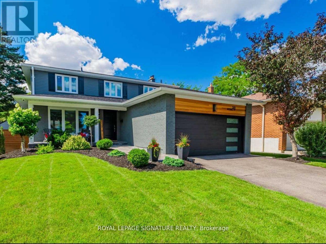 281 Mcgill St, Mississauga, ON L5A 1V3