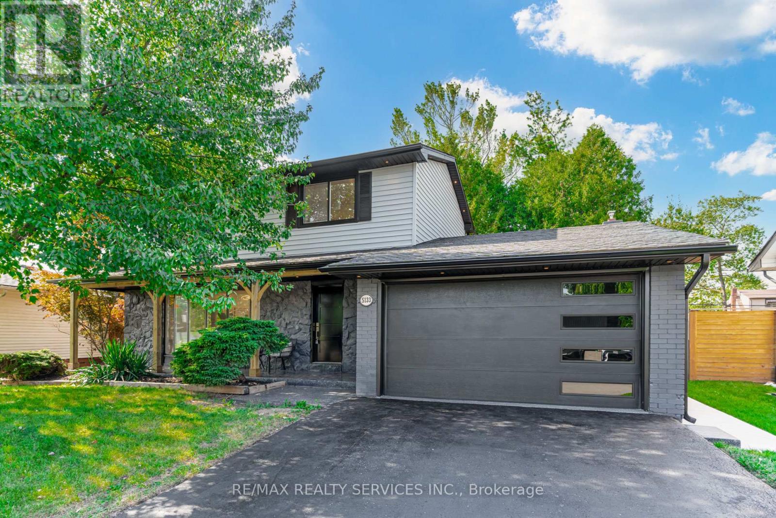 5133 Cherryhill Cres, Burlington Appleby, ON L7L 4B8