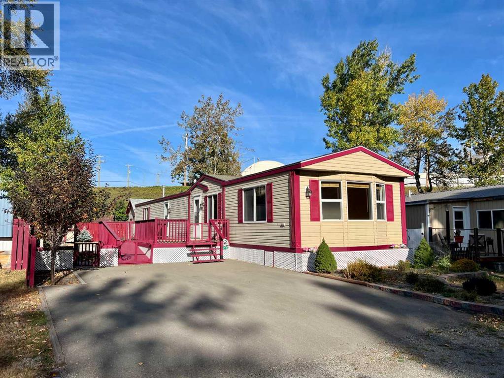 1229 Waterton Avenue Unit 6, Pincher Creek, AB T0K 1W0
