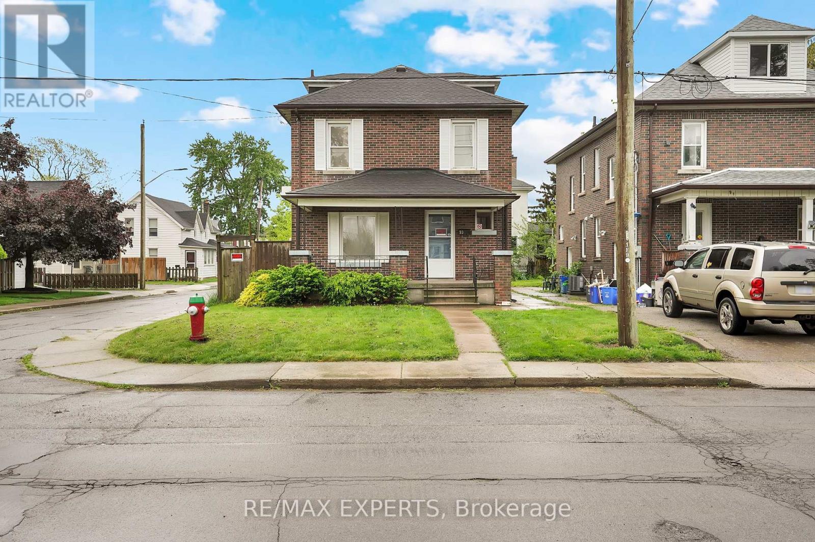 93 State St, Welland, ON L3B 4K6