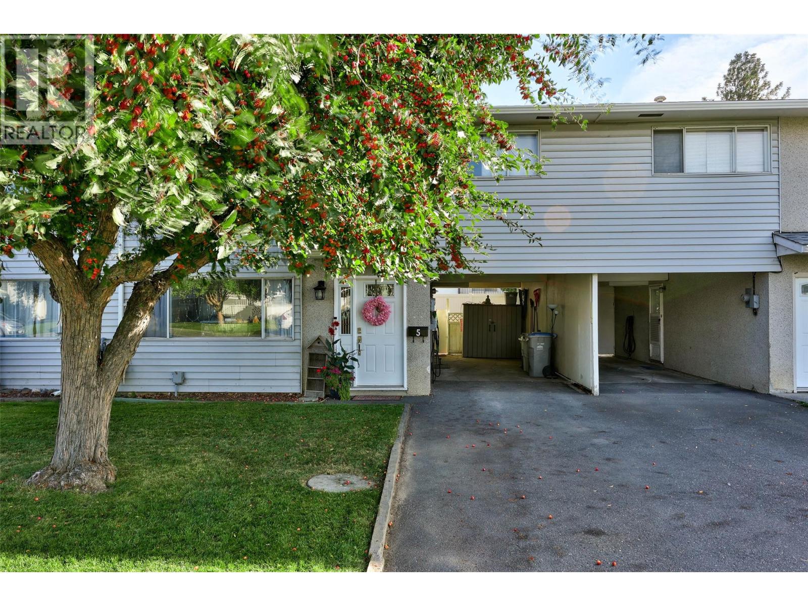 800 Valhalla Drive Unit 5, Kamloops, BC V2B 1R8
