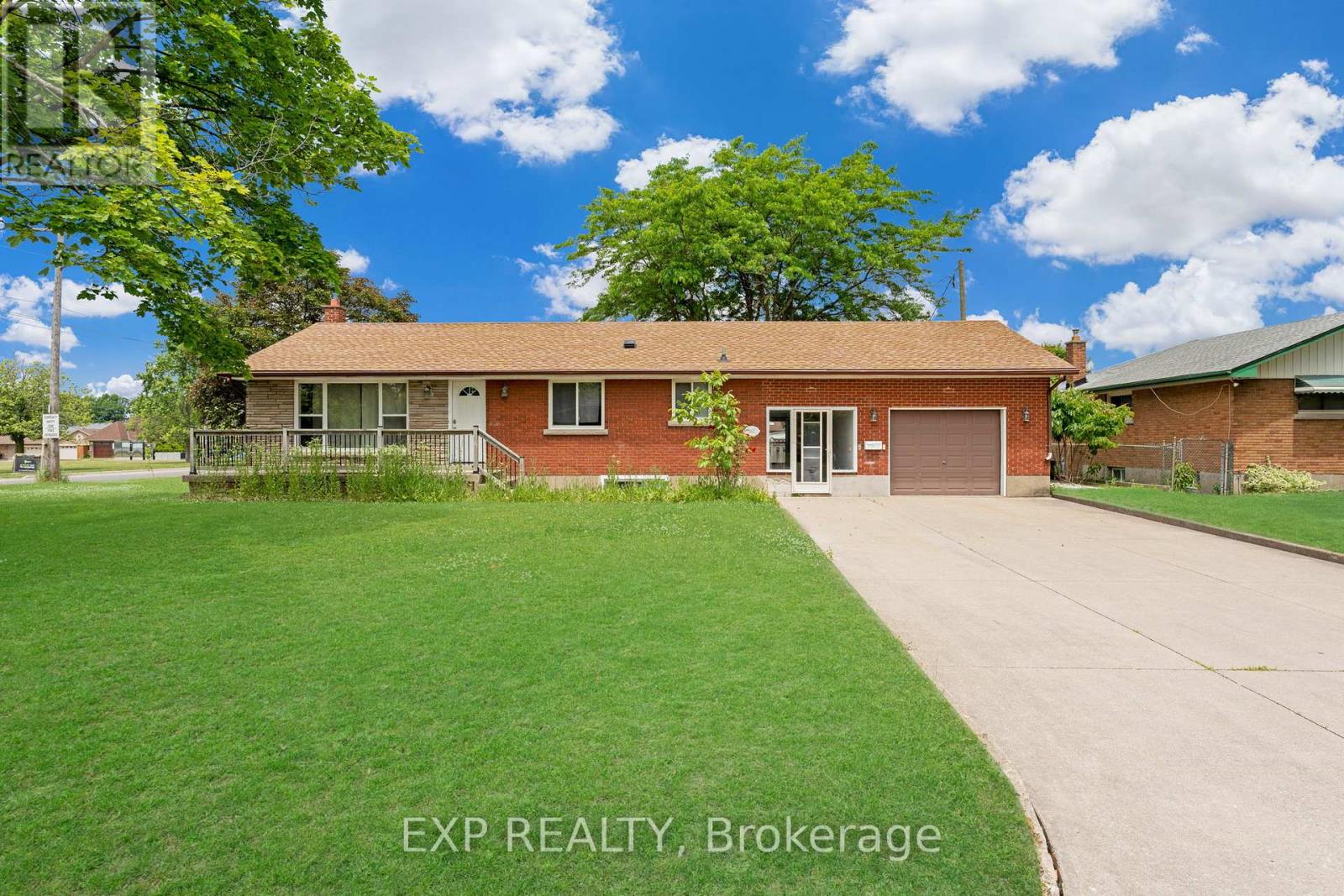 162 Ryerson St, Thorold, ON L2V 3Y3