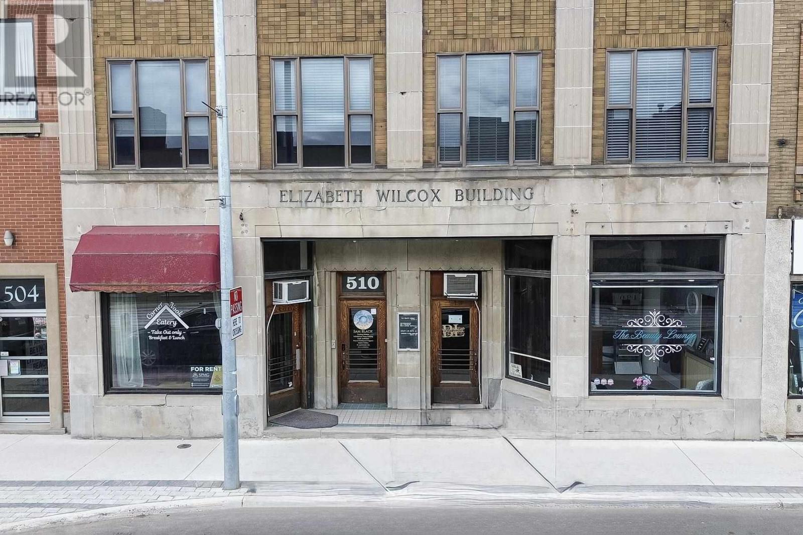508-512 Queen St E, Sault Ste. Marie, ON P6A 2A1