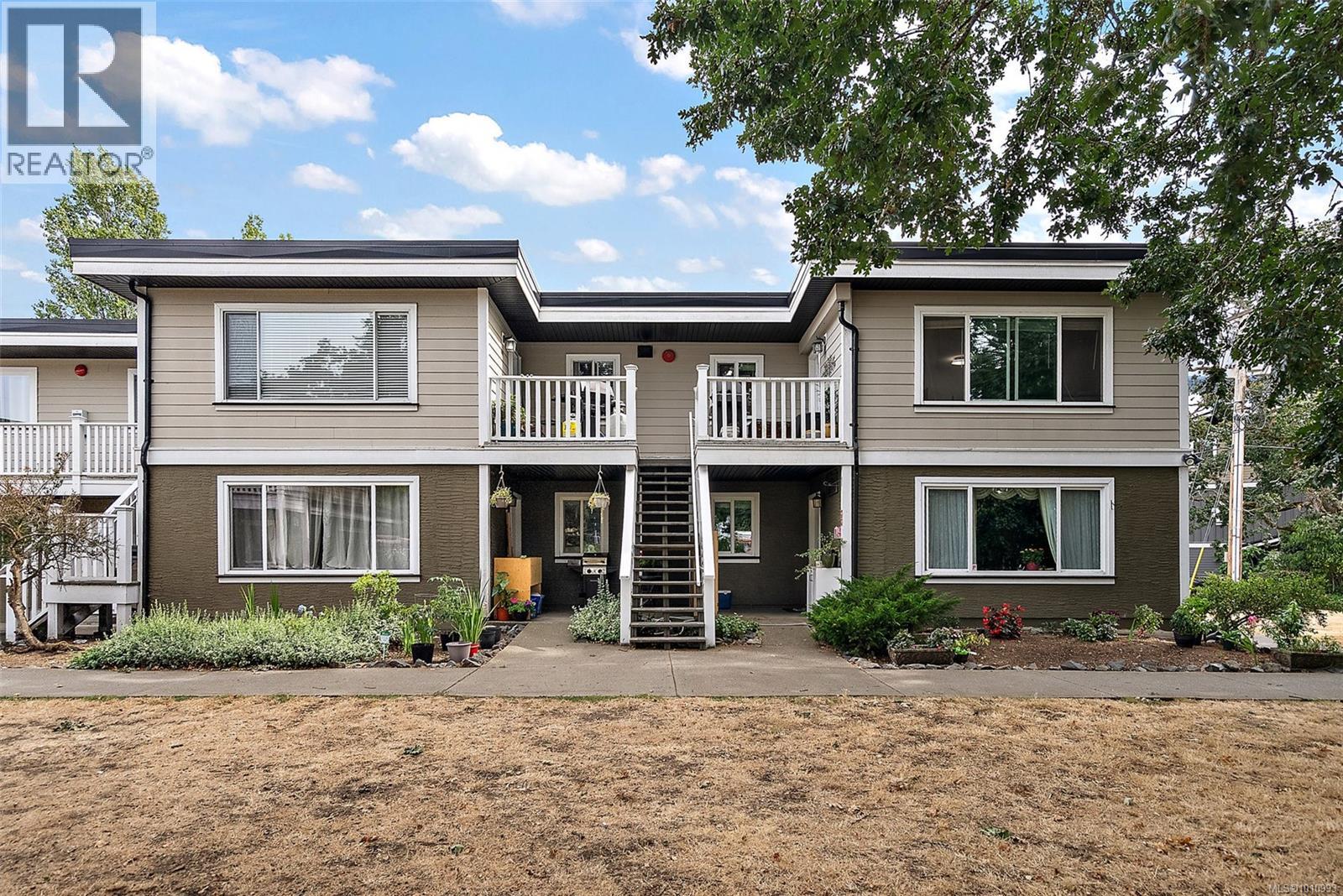 636 Granderson Rd Unit 109 Rd, Langford, BC V9B 2R8