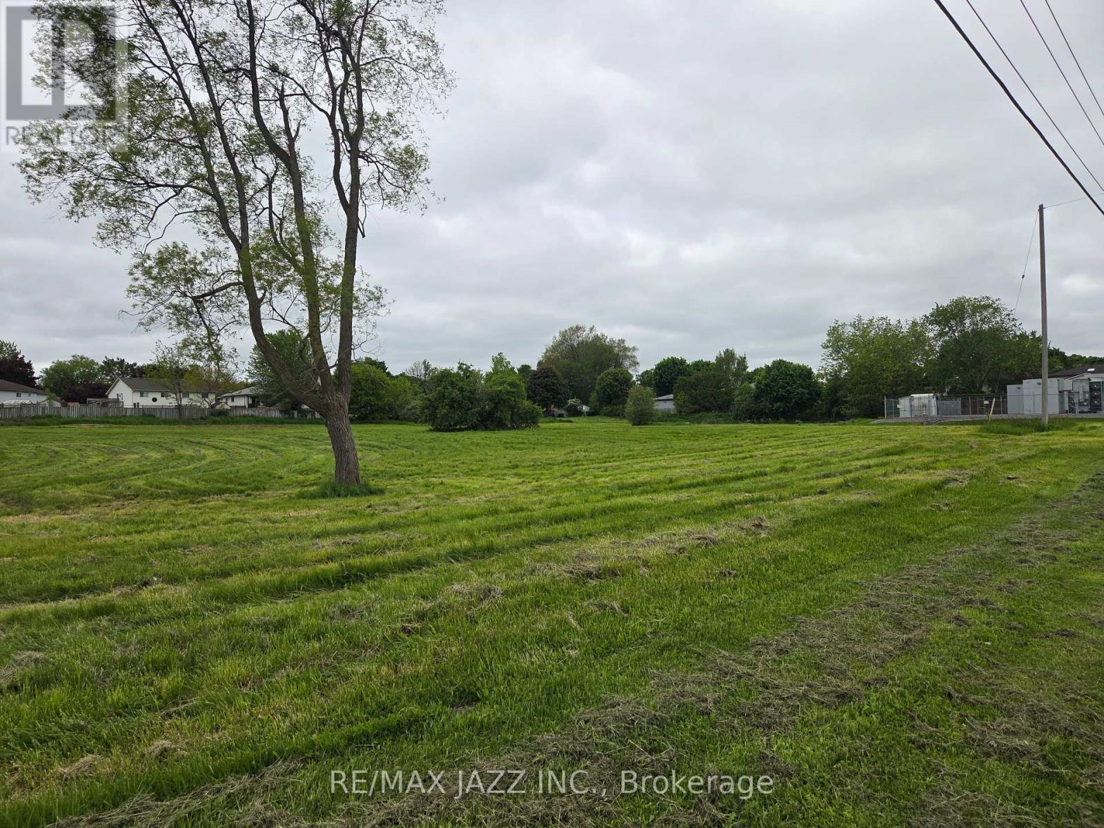 200 Baseline Rd W, Clarington, ON L1C 3T5