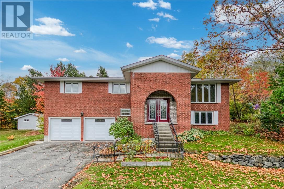 2288 Muriel Cres, Sudbury, ON P3E 4W4