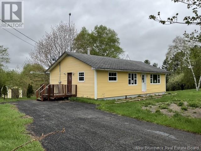 10537 Route 105, Upper Kent, NB E7J 2B7