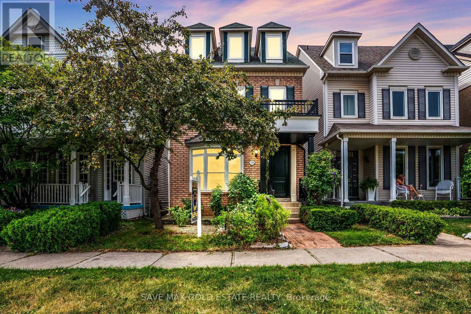 2259 Meadowland Dr N, Oakville Ro River Oaks, ON L6H 6H3