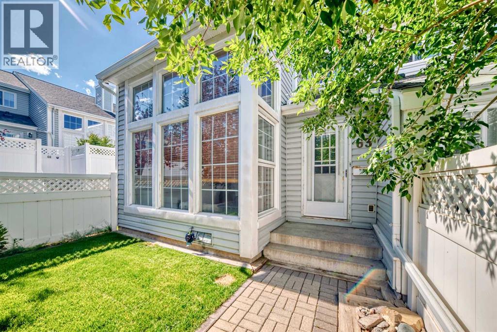 28 Berwick Crescent Nw Unit 63, Calgary, AB T3K 1Y7