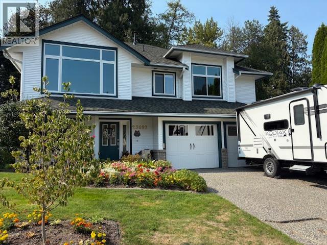 108 Loop Unit 23692, Maple Ridge, BC V2W 1B2