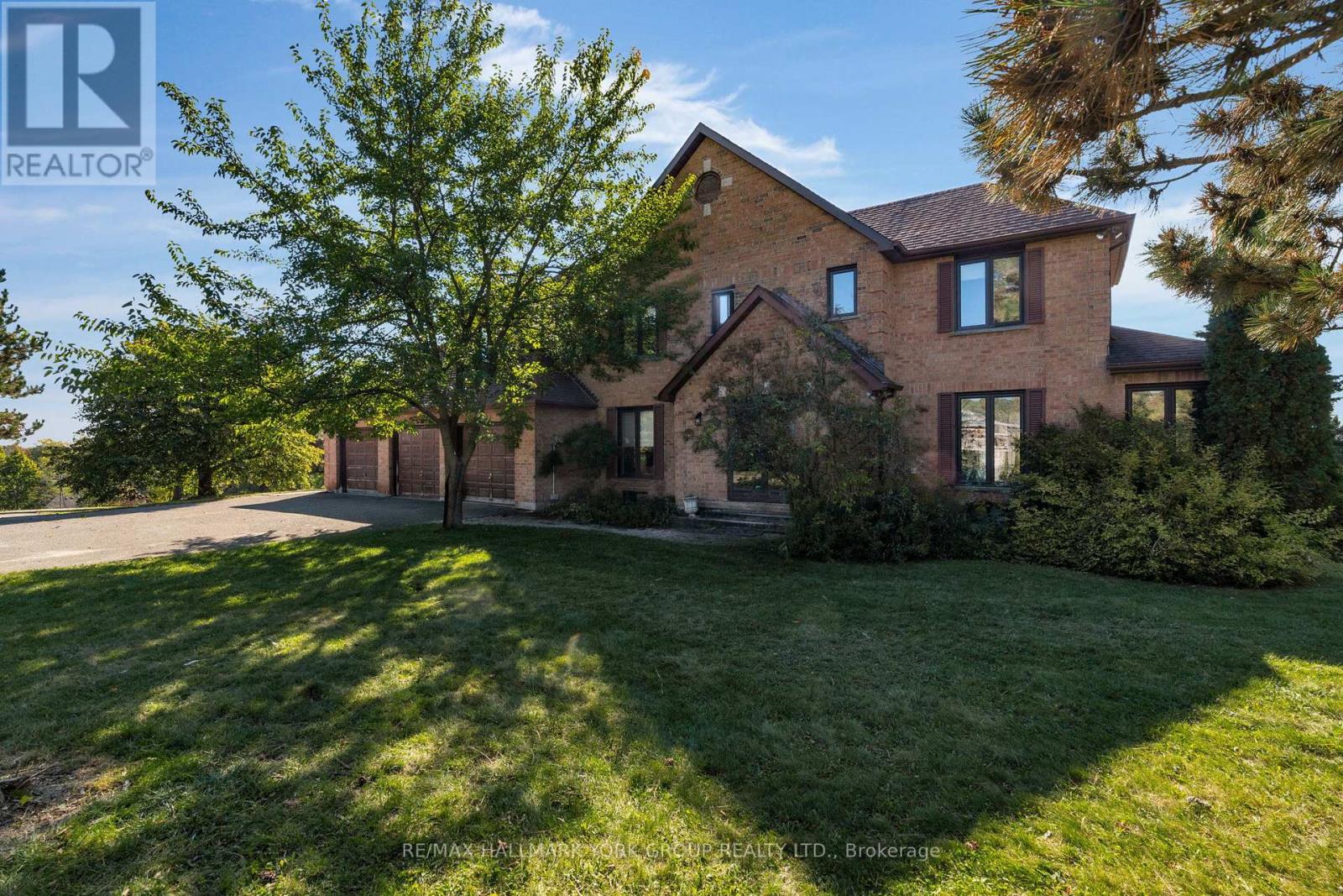 33 Matson Dr, Caledon, ON L7E 0A9