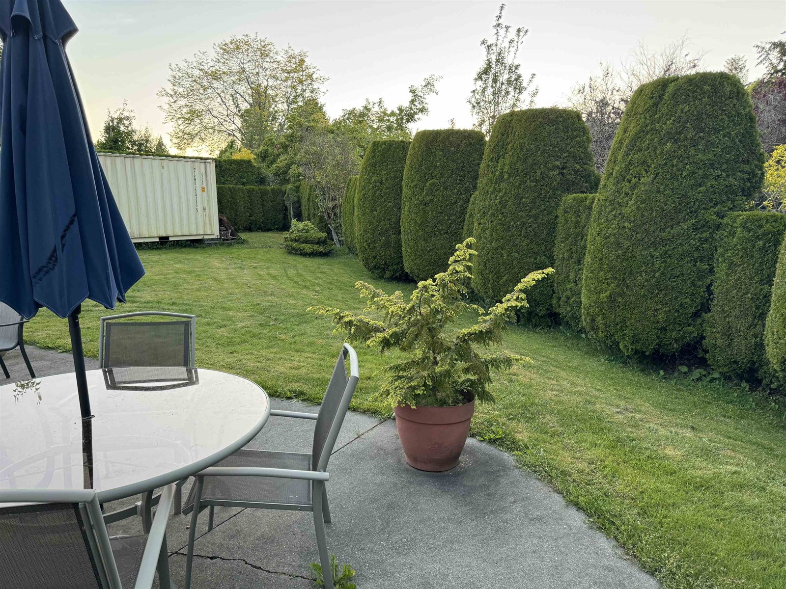 1187 King George Blvd, Surrey, BC V4A 4Z1