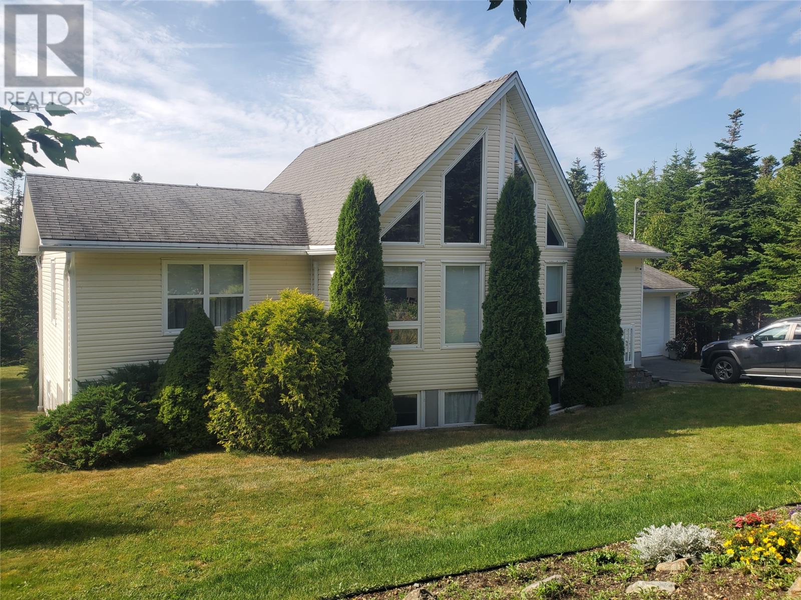 51 Kings Hill Rd, St.philips, NL A1M 1w2