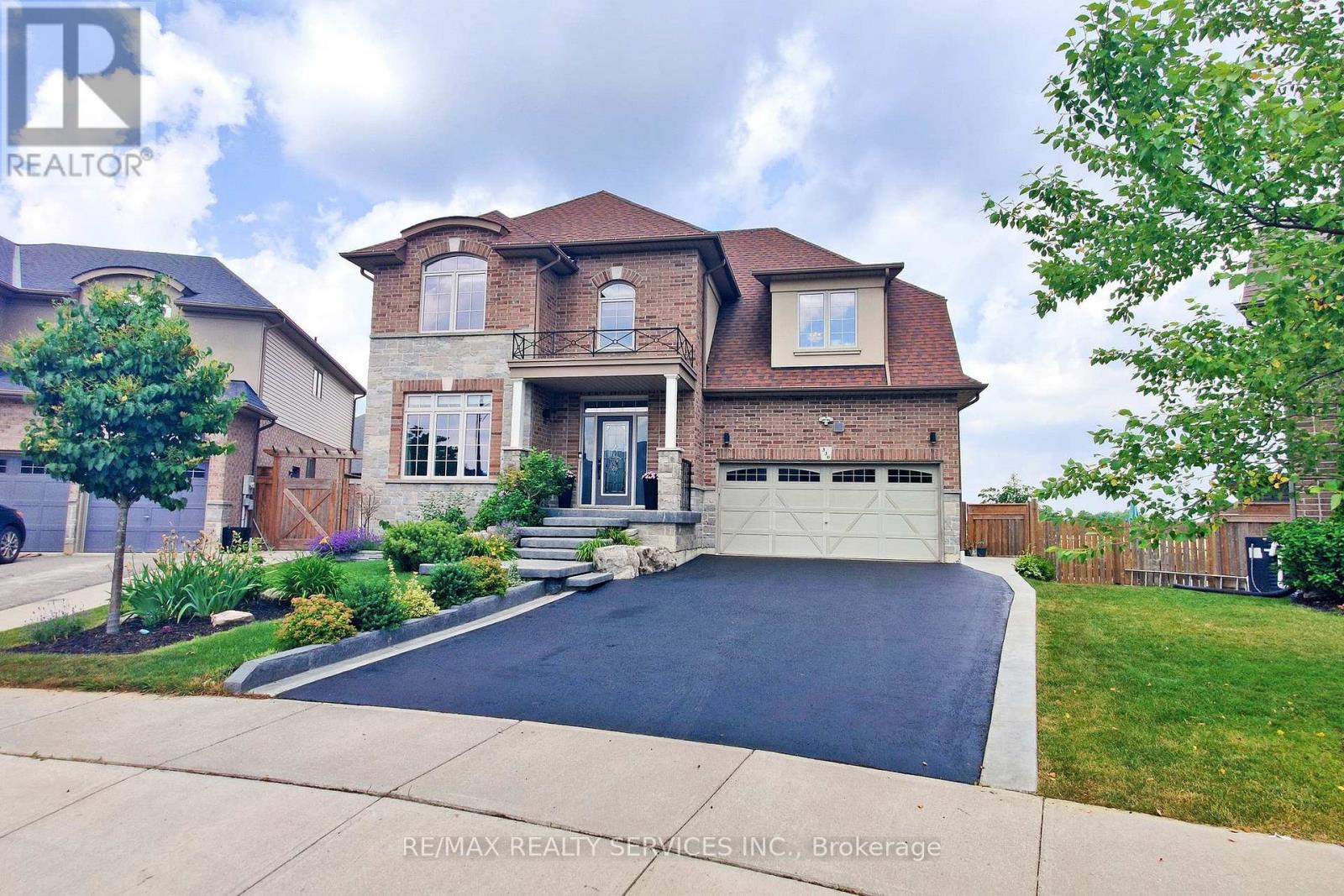 330 Festival Way, Hamilton, ON L0R 1C0