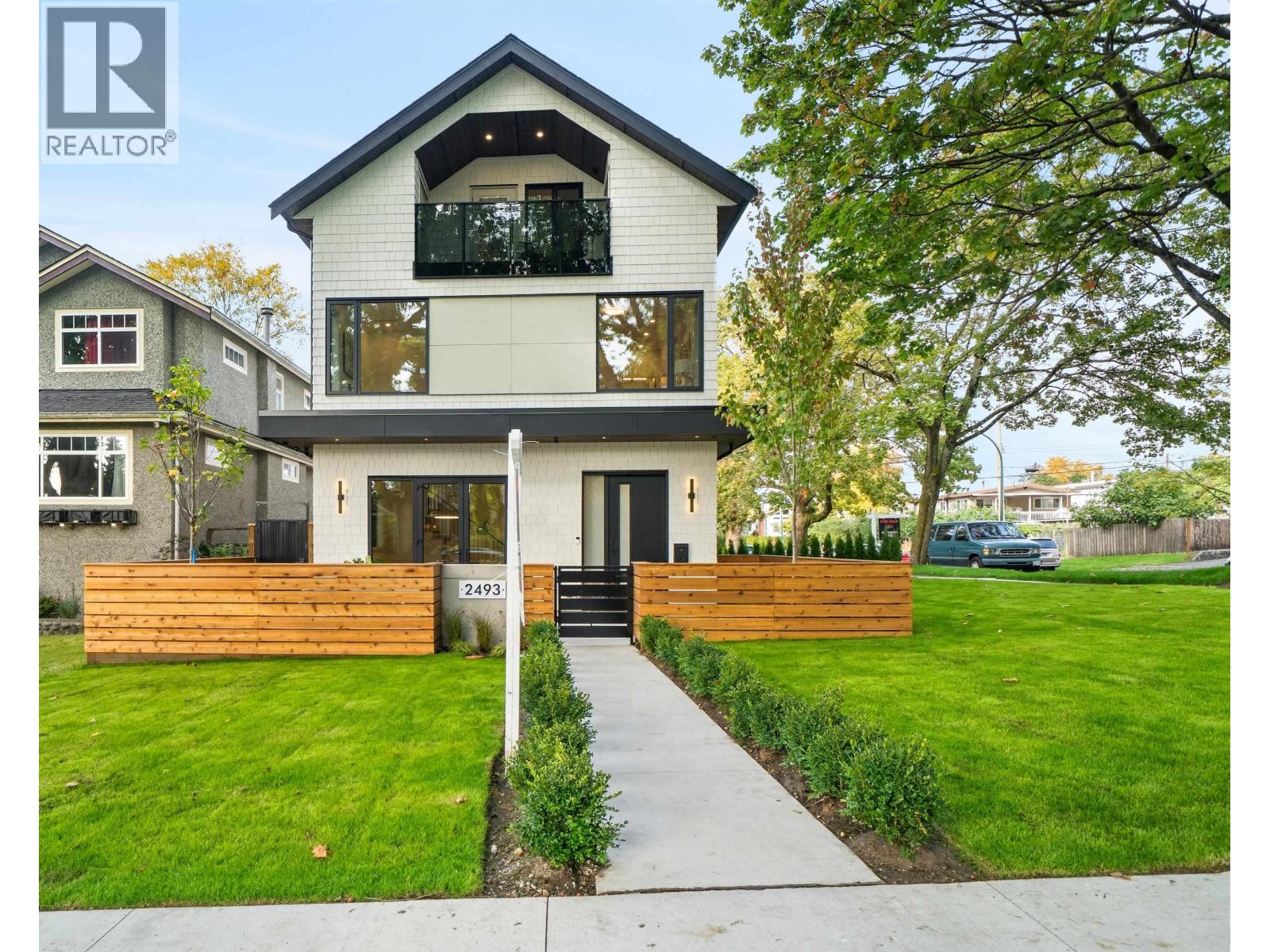 311 N Kamloops St, Vancouver, BC V5K 0A9