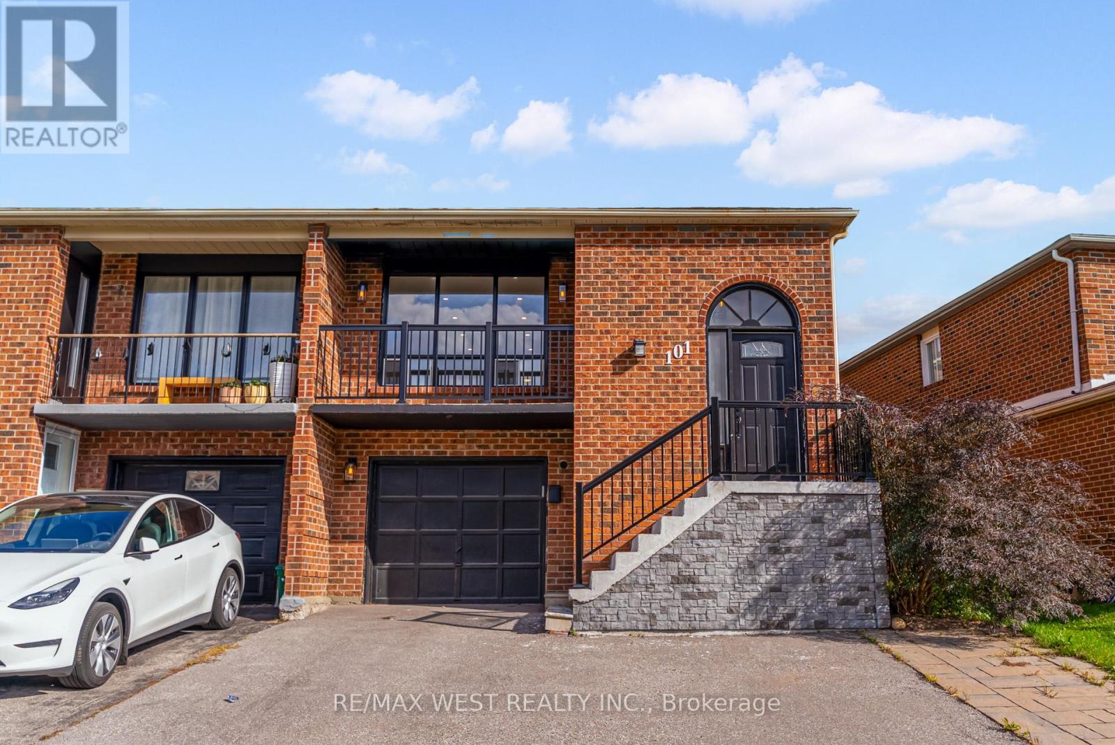 101 Tall Grass Trl, Vaughan, ON L4L 3J3