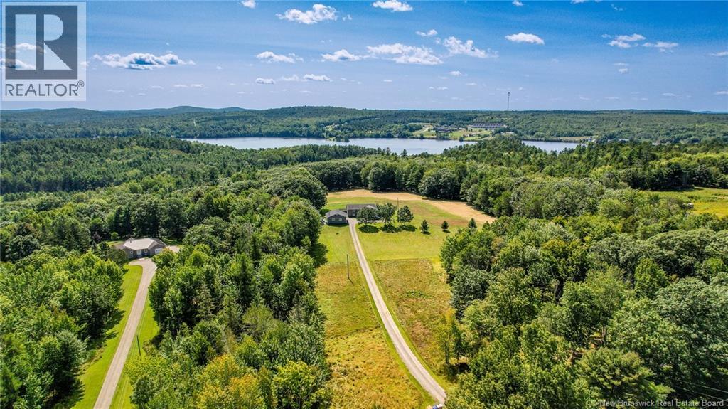 441 Ledge Rd, Crocker Hill, NB E3L 3N5