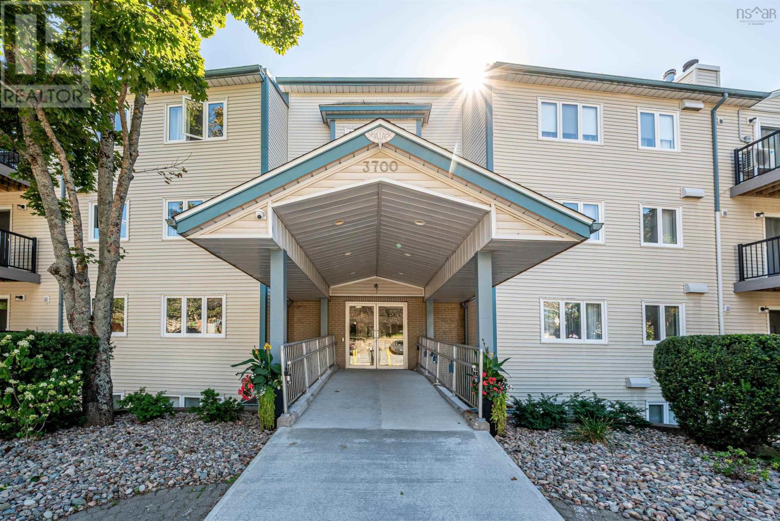 3700 John Parr Drive Unit 218, Halifax, NS B3K 5V4