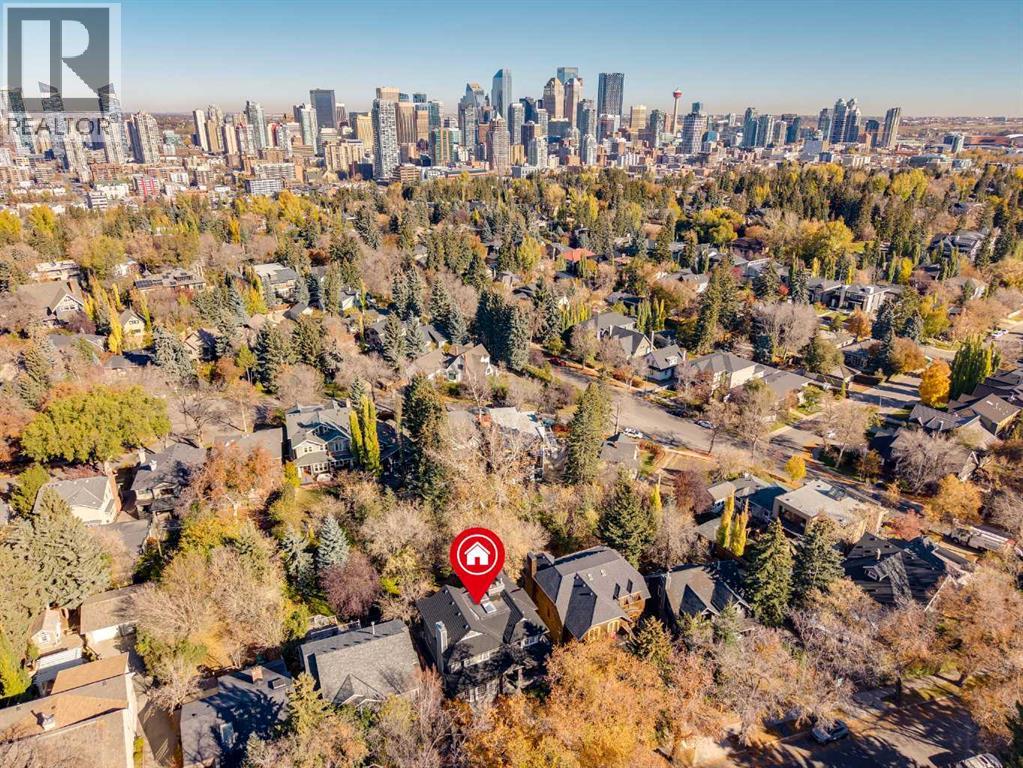 1302 Frontenac Ave SW, Calgary, AB T2B 1B6