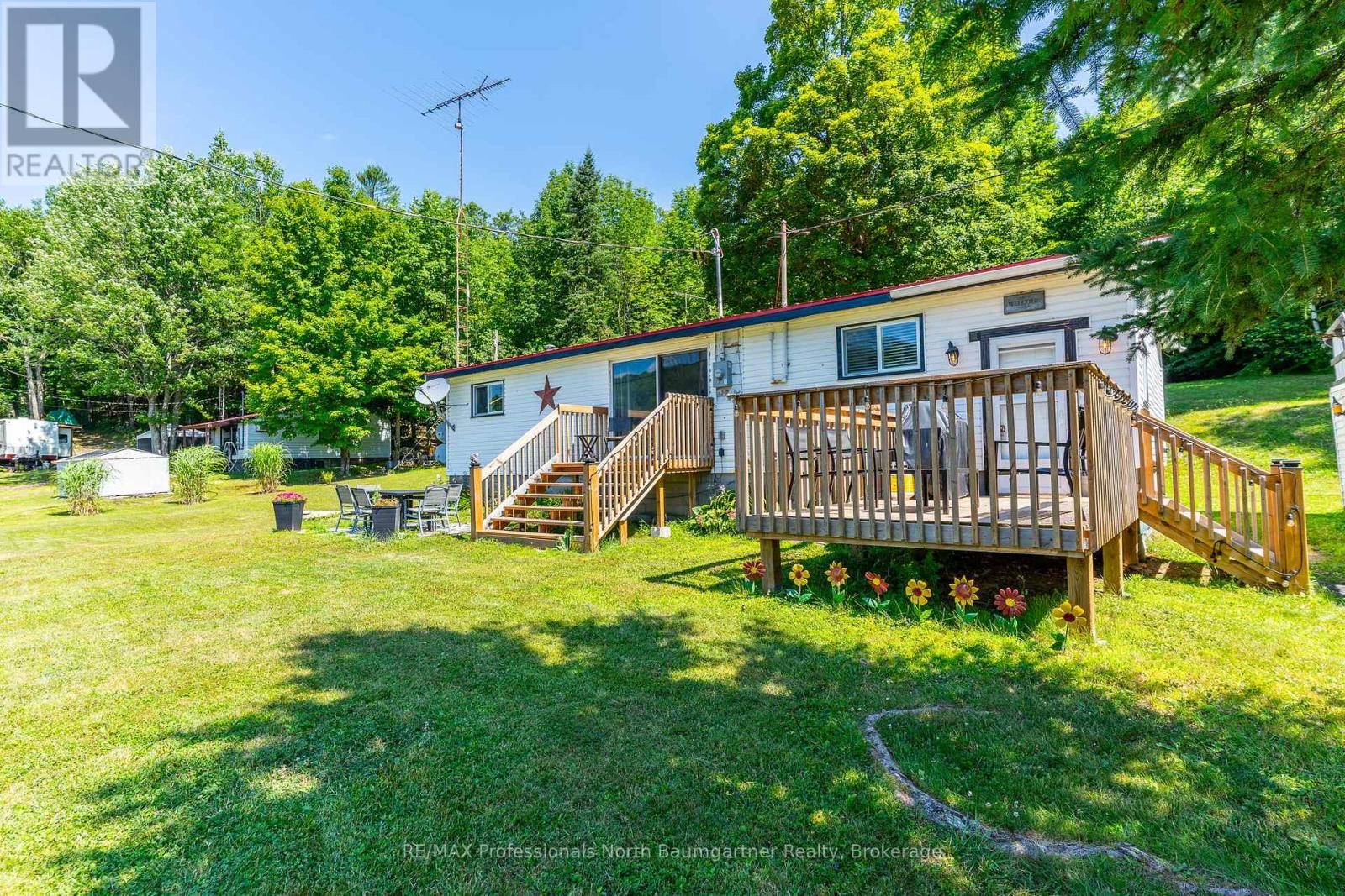 18830 Hwy 35, Algonquin Highlands, ON K0M 1J2