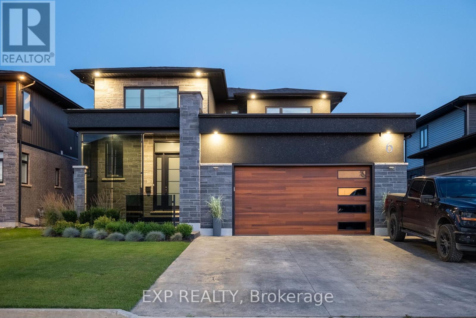 6 Cristallina Dr, Thorold Rolling Meadows, ON L2V 0H3