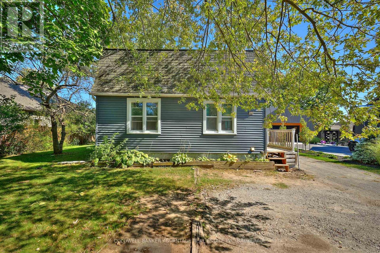 1123 Pelham St, Pelham, ON L0S 1E4
