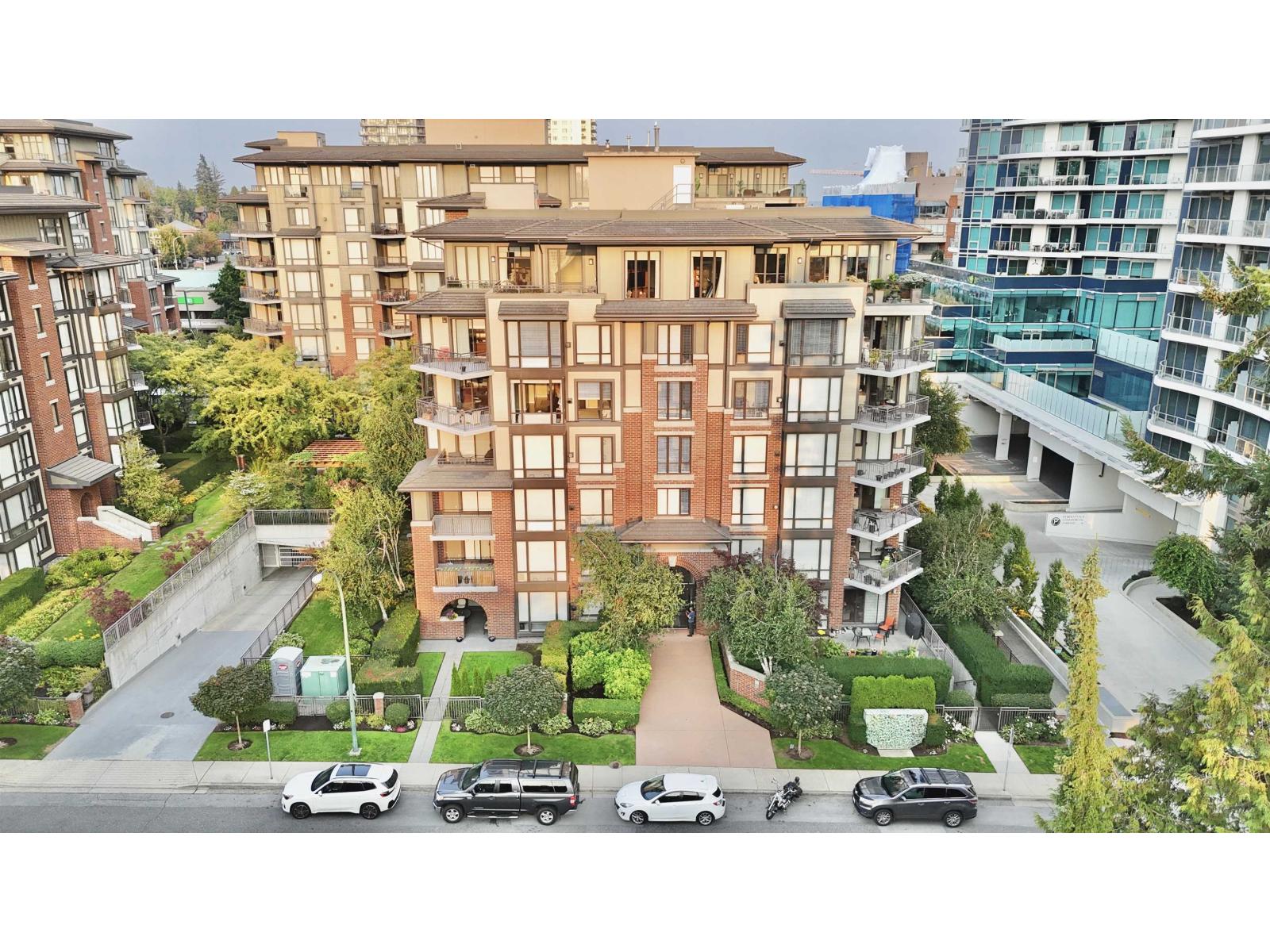 1550 Martin Street Unit 603, White Rock, BC V4B 5M3