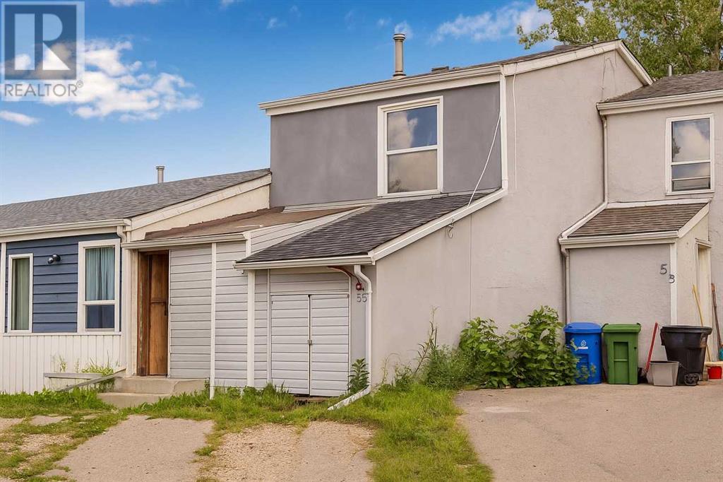 55 Penworth Close SE, Calgary, AB T2A 5N4