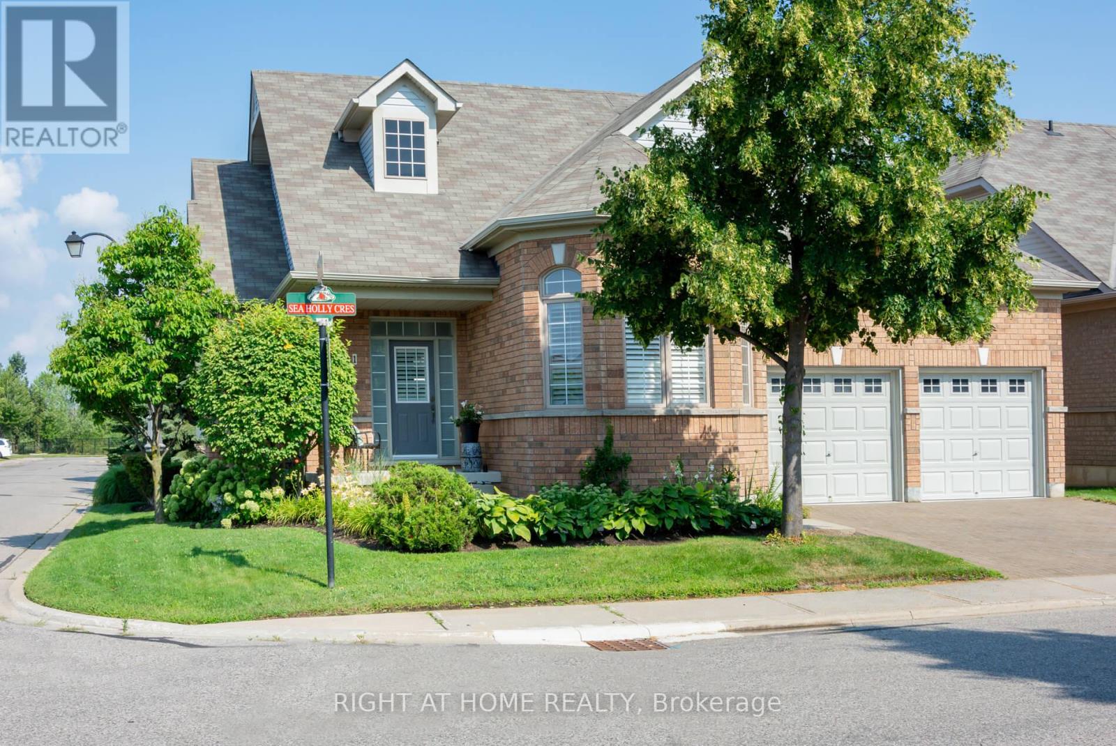 1 Sea Holly Cres, Brampton, ON L6R 0W2