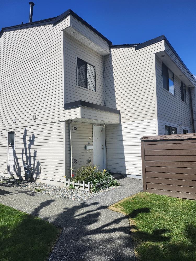14159 104 Avenue Unit 121, Surrey, BC V3T 1X6