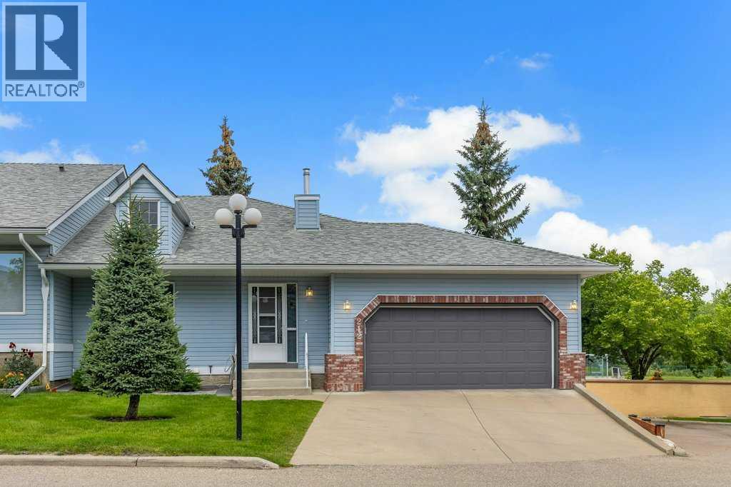 212 Valley Ridge Hts NW, Calgary, AB T3B 5T3