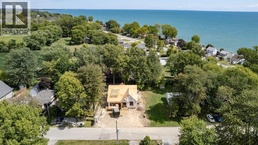 252 Ford Rd, Kingsville, ON N9Y 3X2