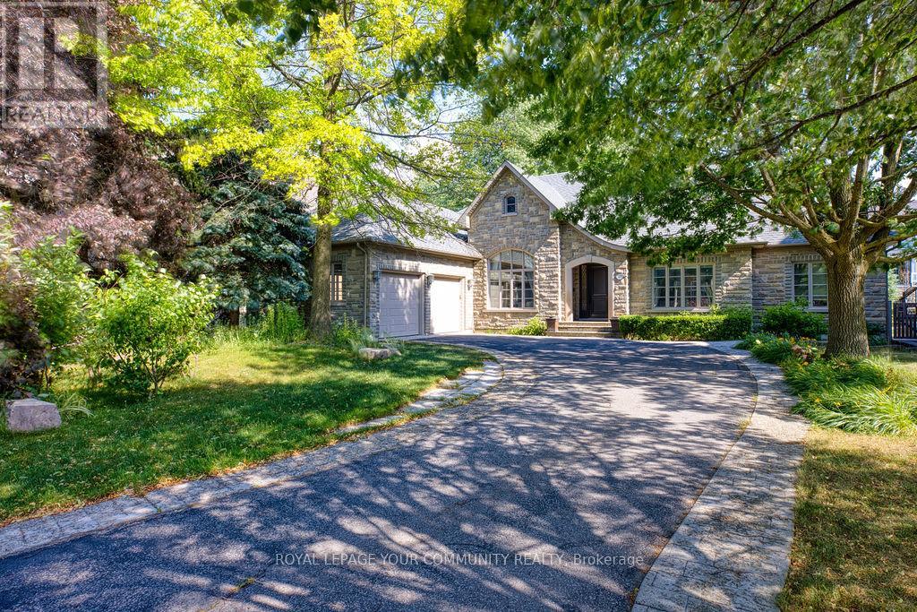 103 Duncan Rd, Richmond Hill, ON L4C 6J4