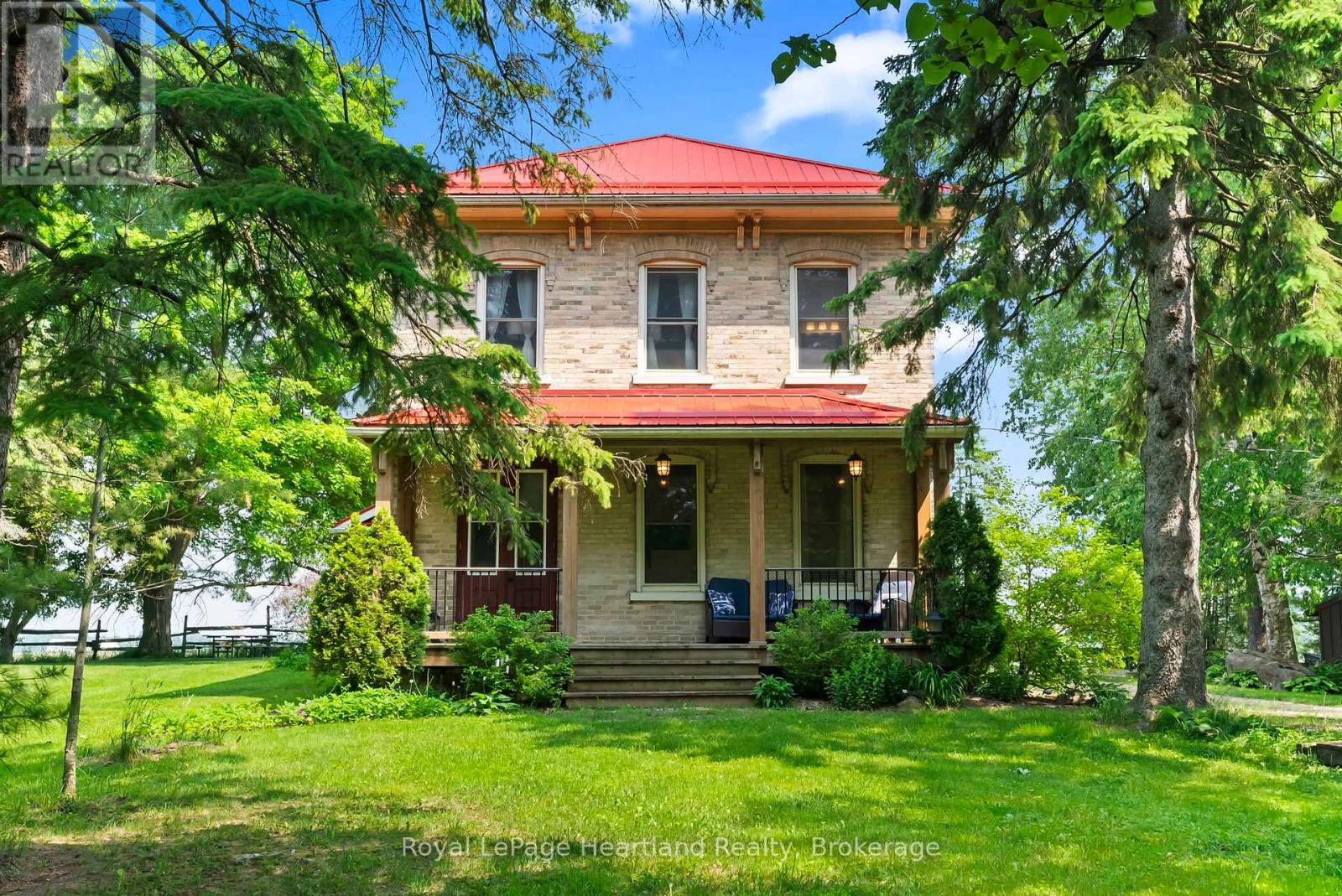 9540 Ayton Rd, Minto, ON N0G 1Z0