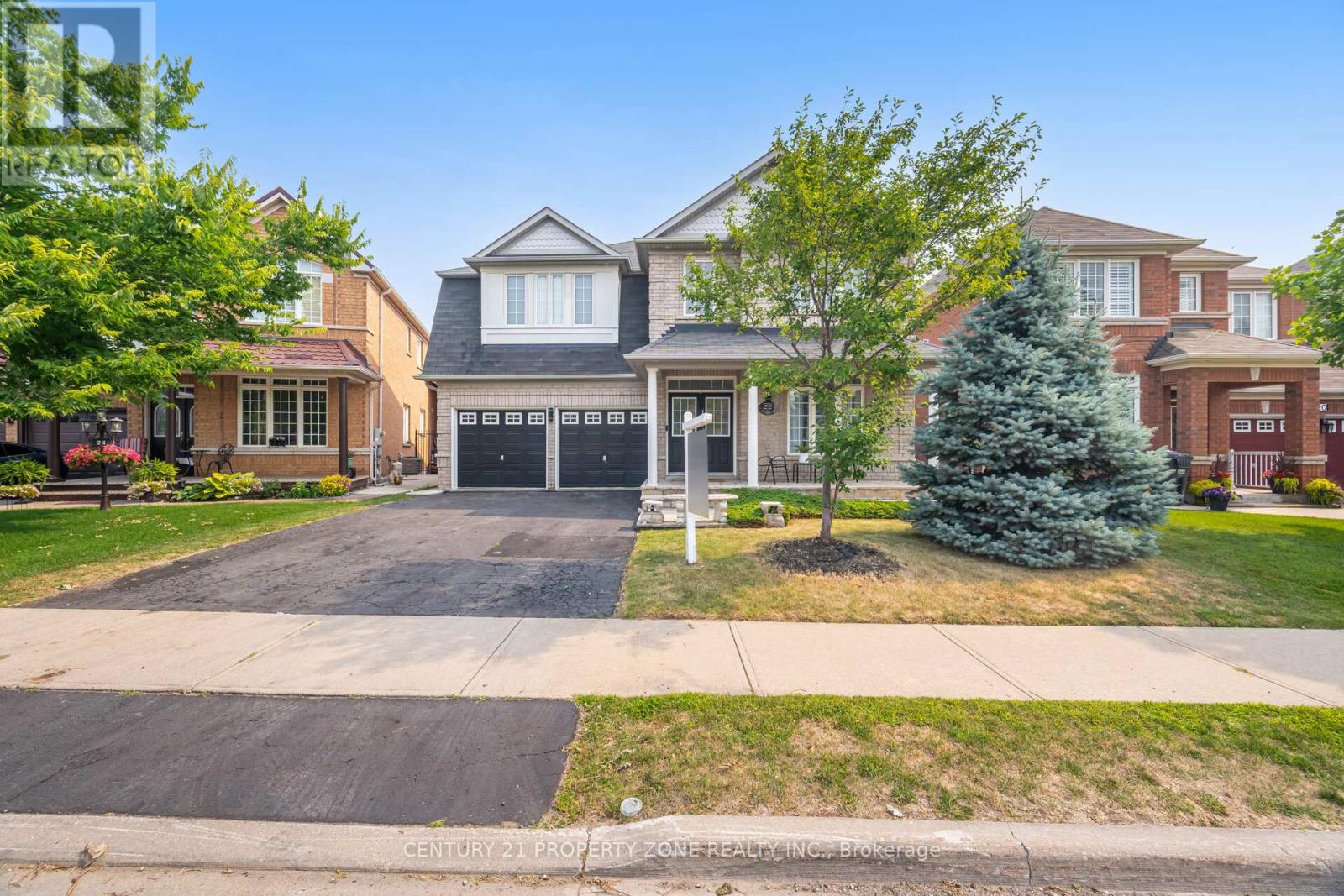 22 Lucky Ln, Brampton, ON L6R 3M3