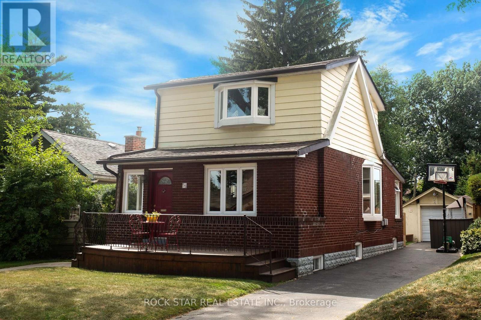 36 Frances Ave, Toronto, ON M8Y 3K9