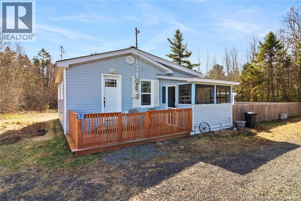 52 Mcleod Ave, Chipman, NB E4A 2B8
