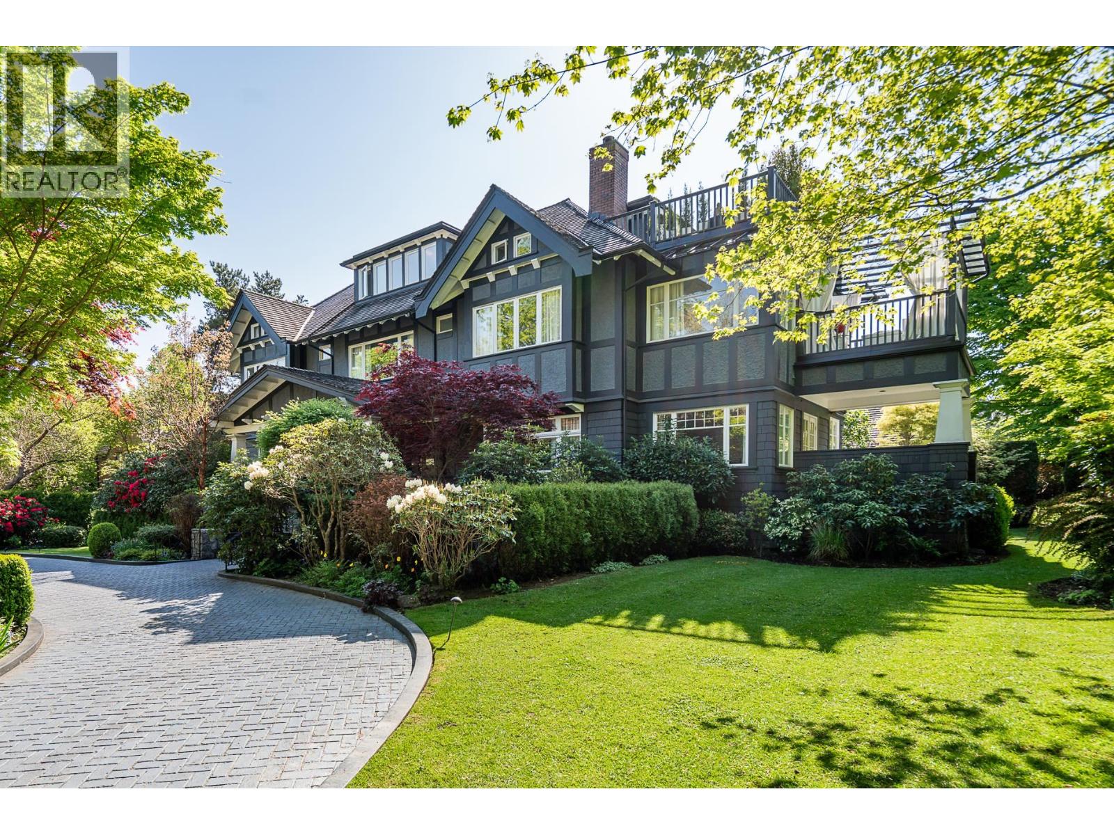 1638 Matthews Ave, Vancouver, BC V6J 2T2